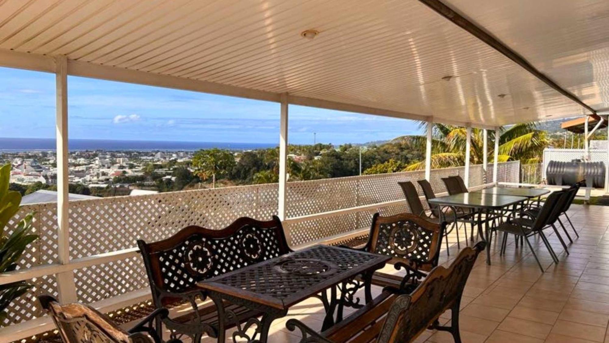 Tahiti - Fare Temahana Papeete  Exterior foto